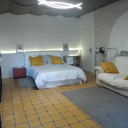 Apartment Apartament 3km Montmelo Racodenatura