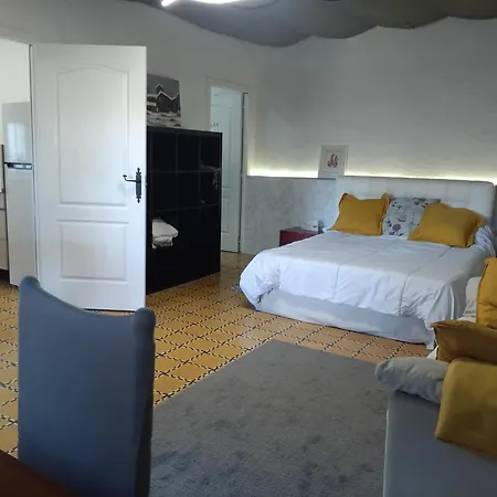 Apartament 3km Montmelo Racodenatura * San Fausto de Campcentellas